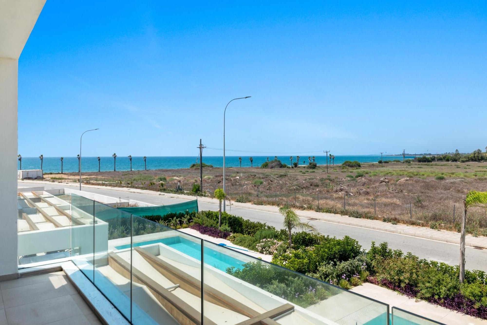 Serenity Waves Villa 17 Larnaca Bagian luar foto
