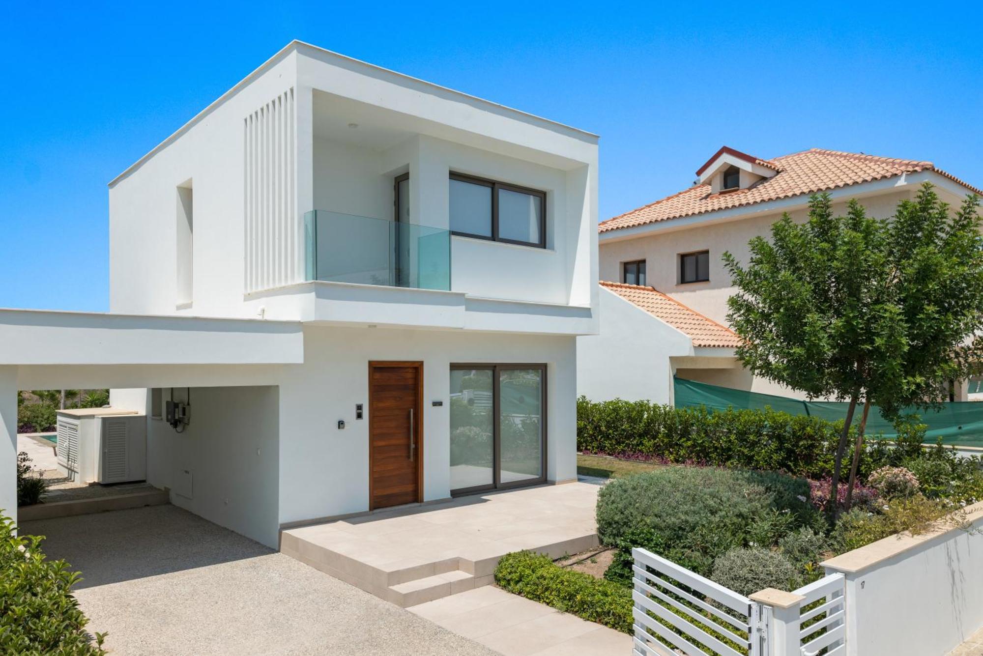 Serenity Waves Villa 17 Larnaca Bagian luar foto